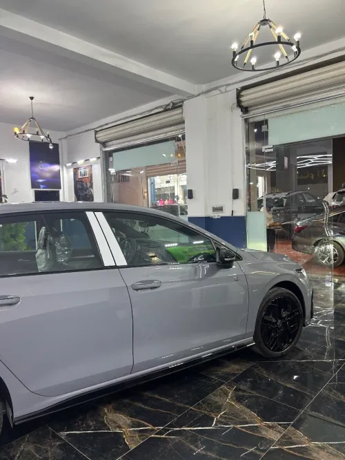 Volkswagen Golf 8 2025 R-Line