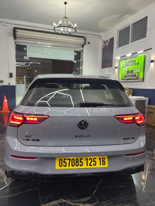 Volkswagen Golf 8 2025 R-Line