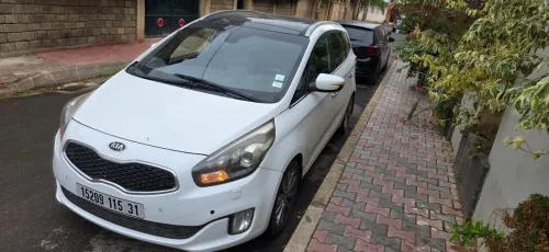 Kia Carens 2015 Premium