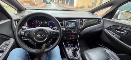 Kia Carens 2015 Premium