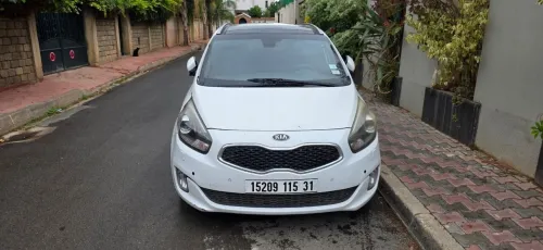 Kia Carens 2015 Premium
