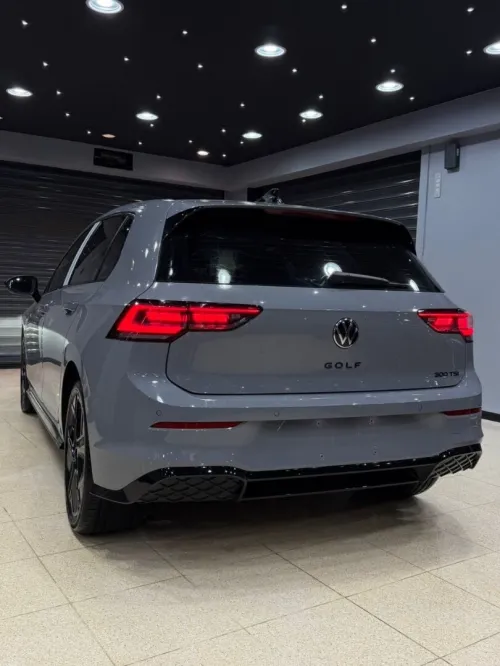 Volkswagen GOLF 8.5 2026 BLACK