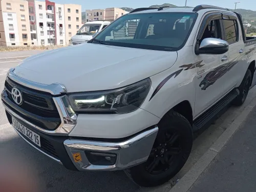 Toyota Hilux 2022 LEGEND DC 4x4 Pack Luxe