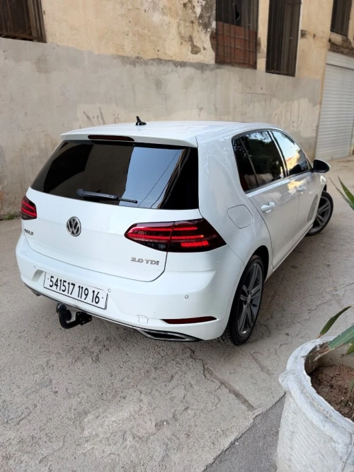Volkswagen Golf 7 2019 Carat+