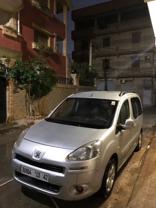 Peugeot Partner 2013 Tepee