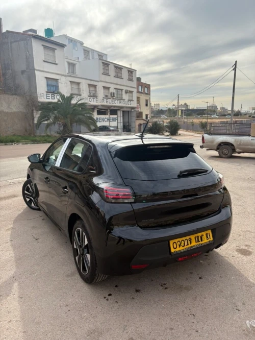 Peugeot 208 2025 STYLE