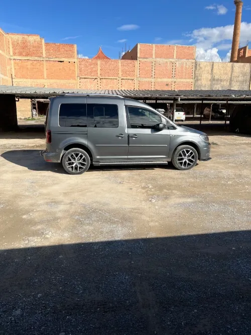 Volkswagen Caddy 2018 Highline