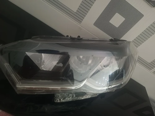 Phare avant Polo 2023 headlight polo 2023 ضوء سيارة امامي (فار) polo 2023