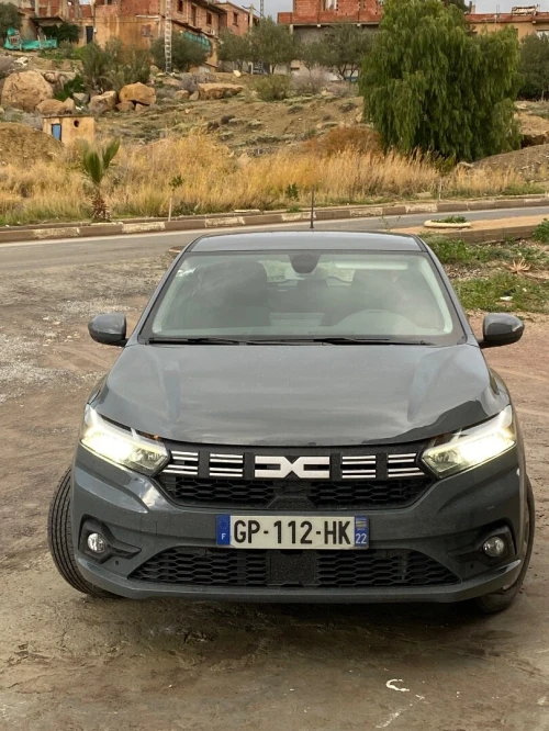 Renault Dacia 2023 Sandiro