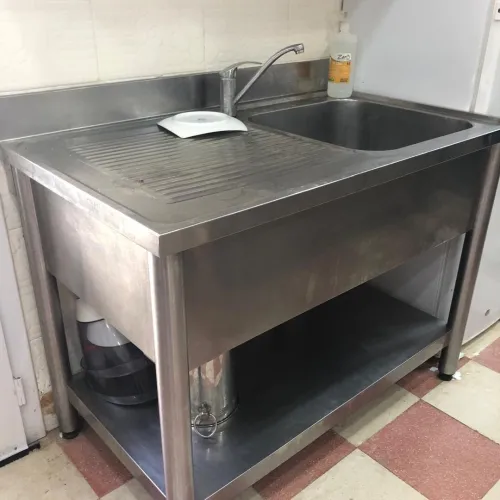 Vente de materiel de restauration professionnel d occasion Cuisine et decoration divers)
