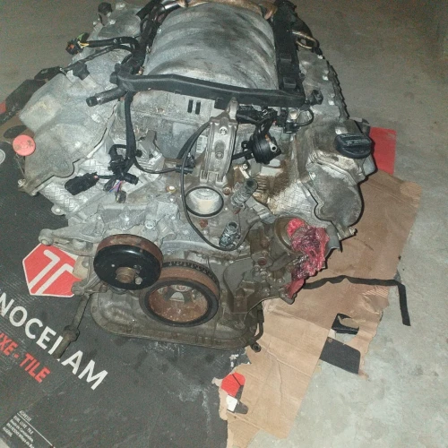 MOTEURS , BLOC ET BOITE   LOT MERCEDES