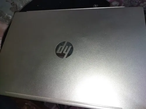 HP Pavilion 15 Silver Edition de 8e génération