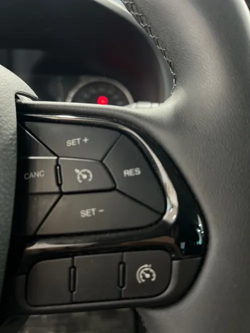 Jeep Renegade 2022 Eagles night