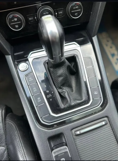 Volkswagen Passat 2018 R Line