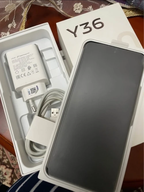 Vivo Y36