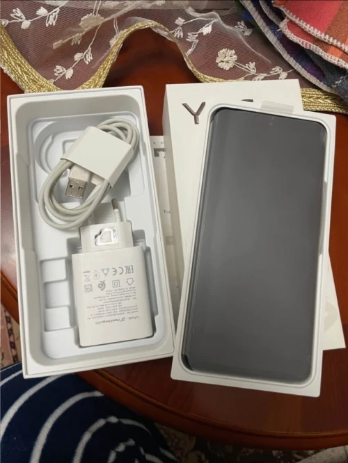 Vivo Y36