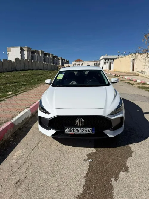 MG 5 2025 Luxury edition
