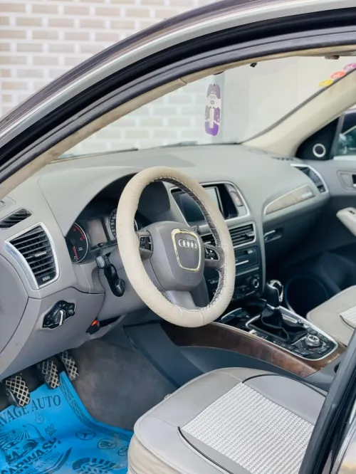 Audi Q5 2009 Off Road