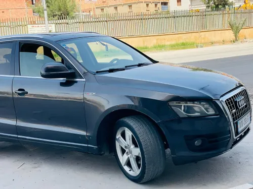Audi Q5 2009 Off Road
