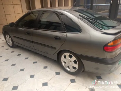 Renault Laguna 1 2000 Laguna 1