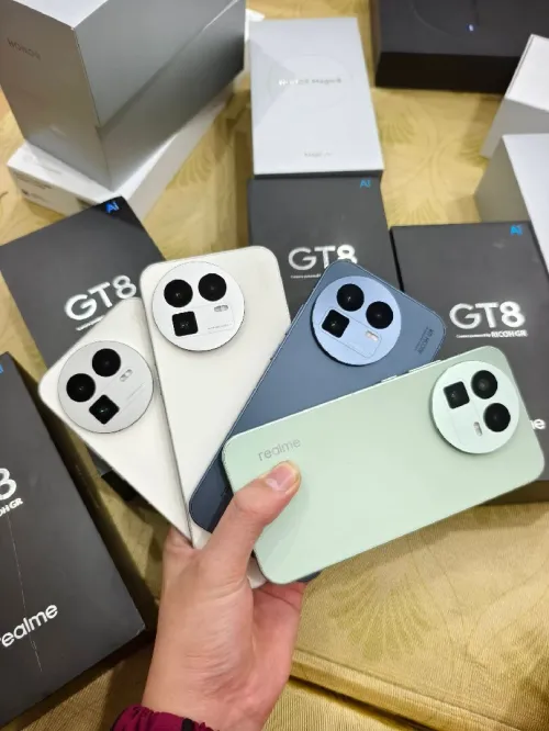Realme GT8