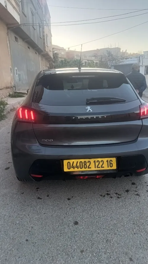 Peugeot 208 2022 Allure