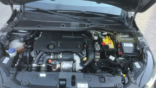 Peugeot 208 2022 Allure