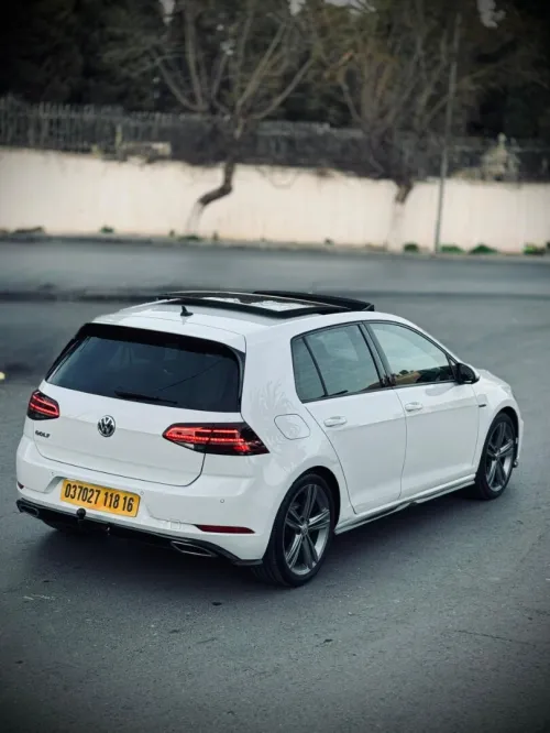 Volkswagen Golf 7 2018 R-Line