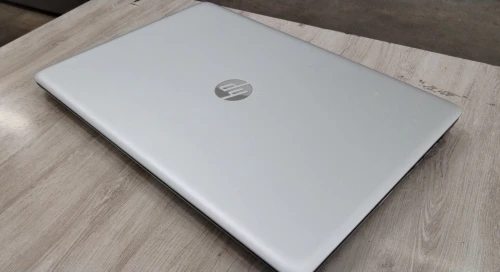 PC portable HP ENVY 17'' i7 6ème génération 16GO RAM/256GOSSD/1TOHDD / NVIDIA GeForce GTX 950M