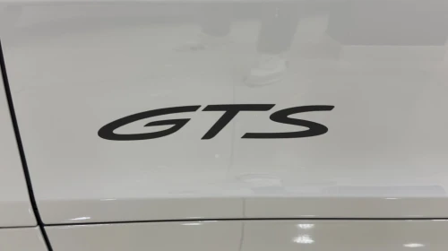 Porsche CAYENNE 2025 GTS V8