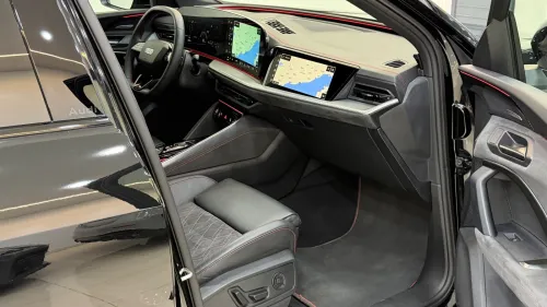 Audi Q5 2025 SLINE