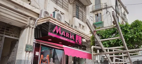 Tinda et bâche pour locaux et maison 