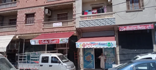 Tinda et bâche pour locaux et maison 