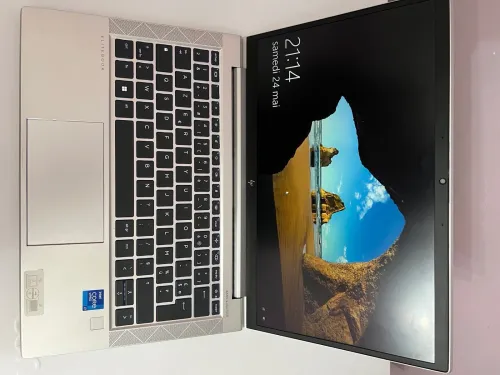 PC Portable Neuf HP ELITEBOOK 830 G8 i7 16GO 256SSD