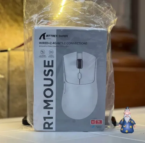 Souris Attack Shark R1