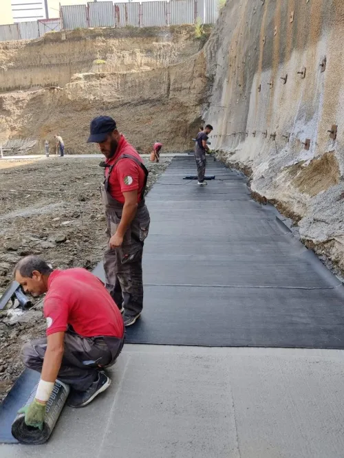 خدمات عزل التسربات المائية إحترافي 