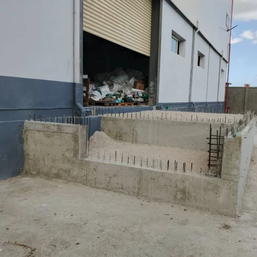 Niveleur de quai     Fabrication    rampe de chargement    rampe hydraulique 