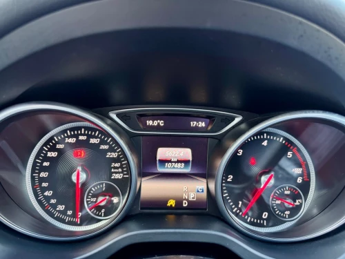 Mercedes CLA 2017 Coupé Exclusif + AMG 
