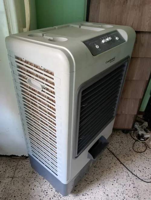 Climatiseur mobile continental كليماتزور متنقل بحالة جيدة