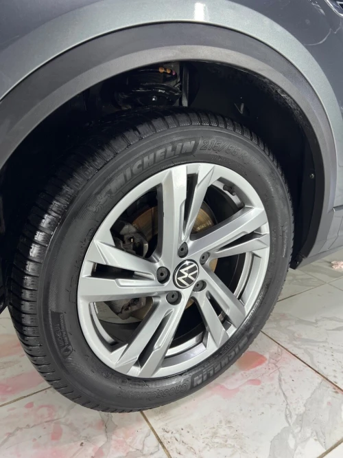 Volkswagen T-Roc 2023 R- Line Edition 