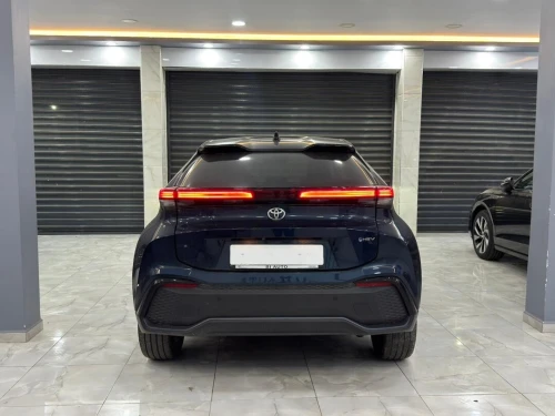 Toyota C-HR Coupé 2024 Sport Luxury