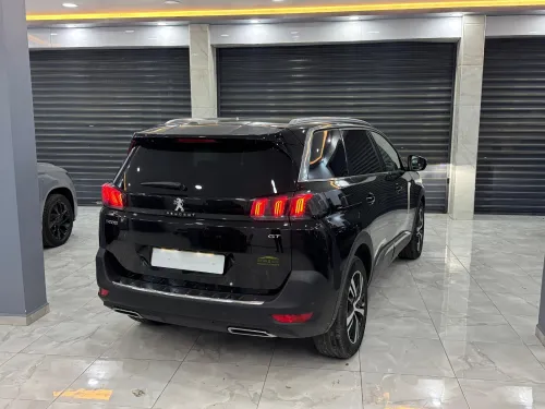 Peugeot 5008 2023 GT 7 Places