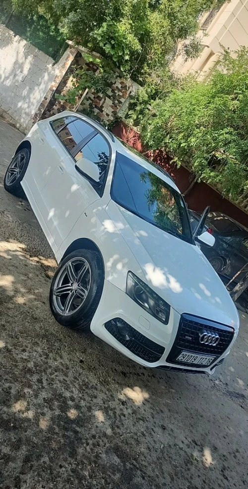 Audi Q5 2012 Off Road