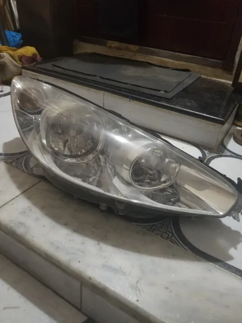Phare Peugeot 308 2013