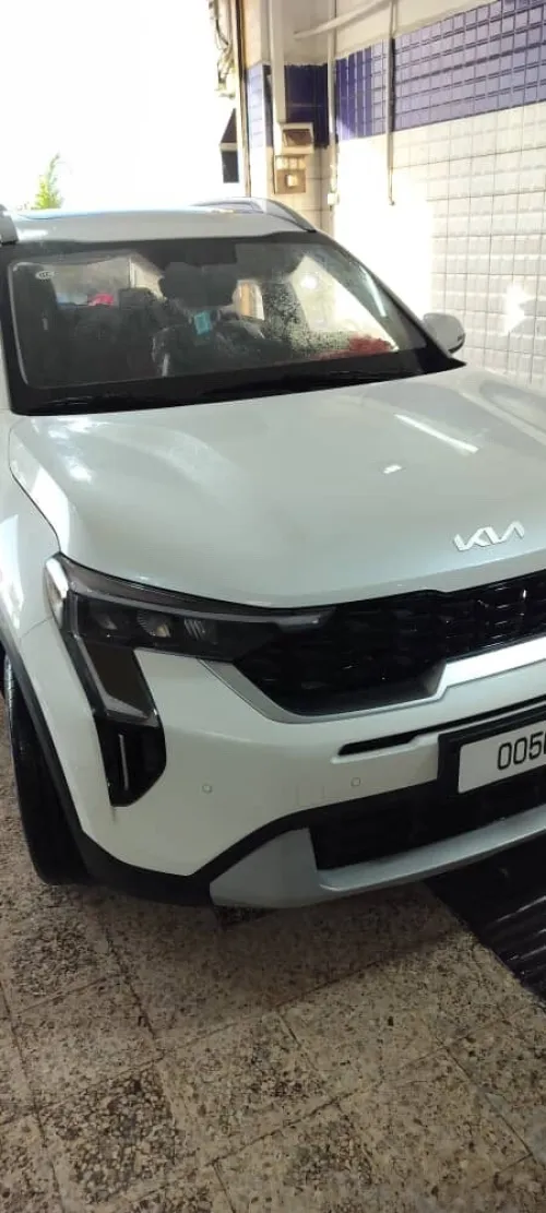 Kia Sonet  2025 Luxury