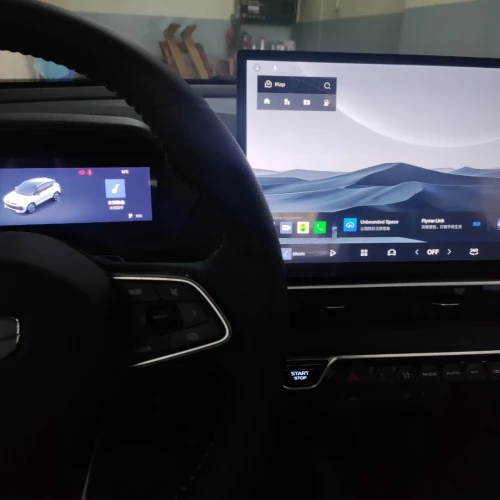 Geely Coolray 2025 