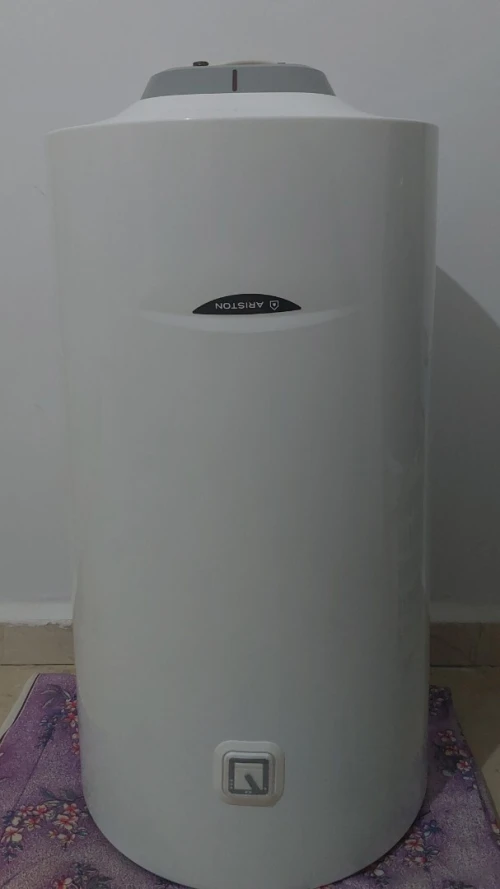 Cumulus ariston made in italy neuf jdid 100 lt 