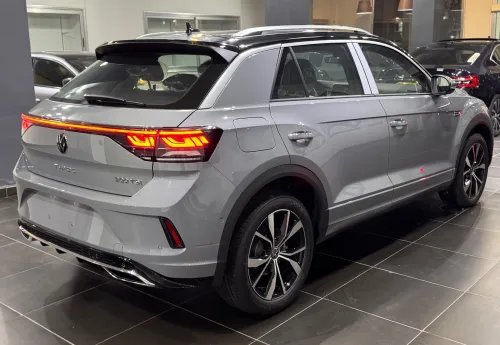Volkswagen T-Roc 2025 R-Line 