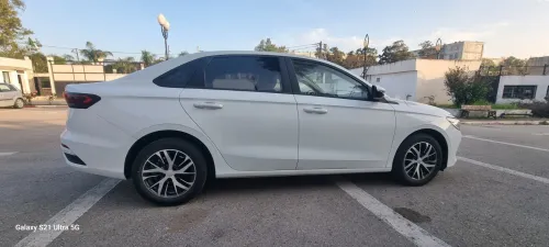 Geely Emgrand 2025 Emgrand