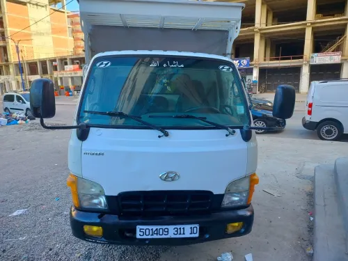 Hyundai HD35 2011